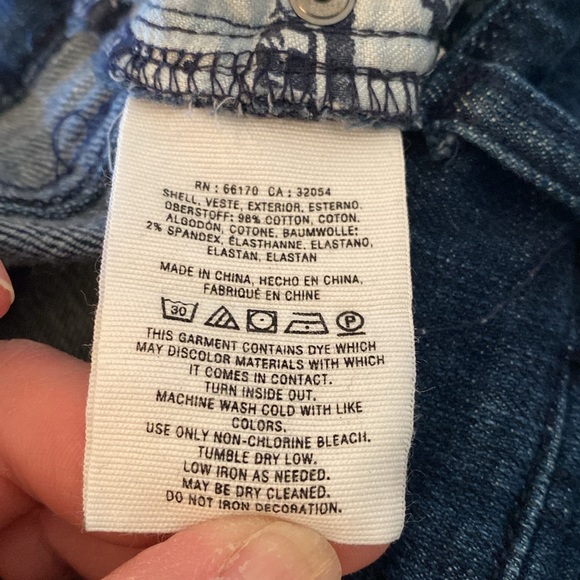 Anthropologie- Pilcro- Slim Boyfriend, Engineered Floral Sequin Detail, Size 31 - Picture 12 of 15